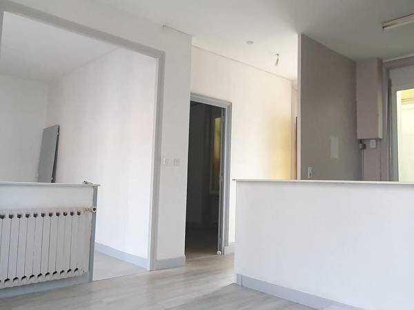Location / Appartement 3 pièces de 63 m², Roanne, 119 Rue Mulsant / Photo 2