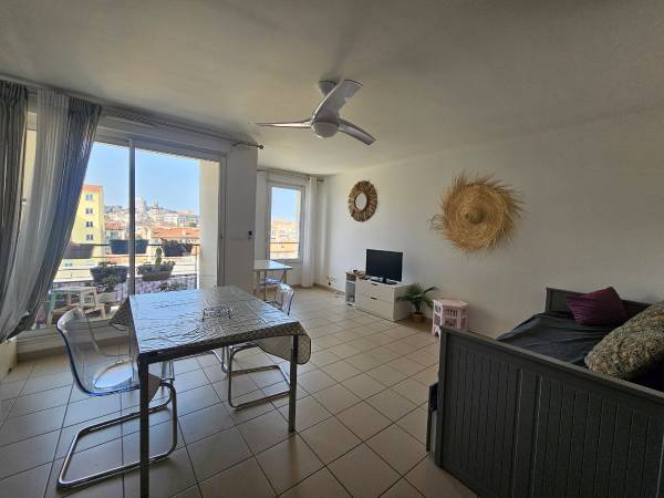 Colocation / Appartement 3 pièces de 61 m², Marseille, Rue Gabriel Marie / Photo 2