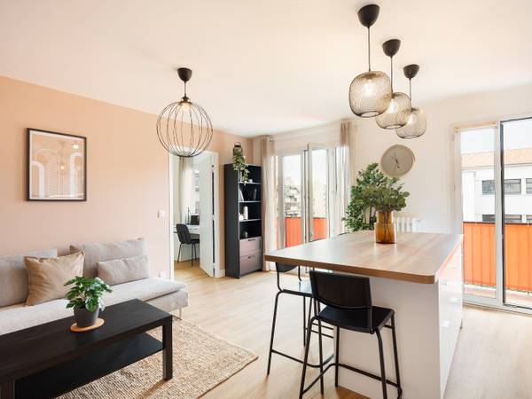 Colocation / Appartement 5 pièces de 80 m², Nice, Rue Auguste Pegurier / Photo 2