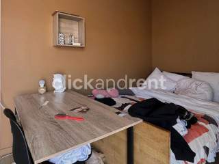 Colocation / Appartement 4 pièces de 92 m², Clichy
