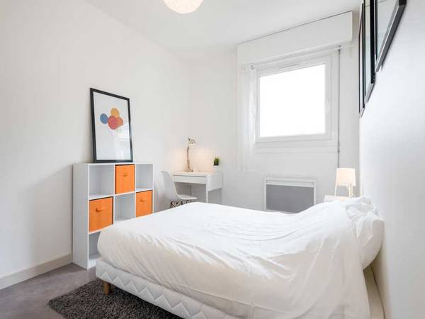 Colocation / Appartement 4 pièces de 90 m², Lyon, Grande-Rue de la Guillotière / Photo 2