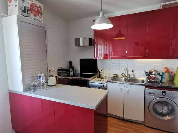 Chambre chez l'habitant / Appartement 3 pièces de 63 m², Suresnes, Avenue Justin Godart / Photo 3