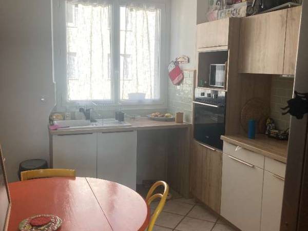 Colocation / Appartement 3 pièces de 70 m², Dijon, Rue Ledru Rollin / Photo 5