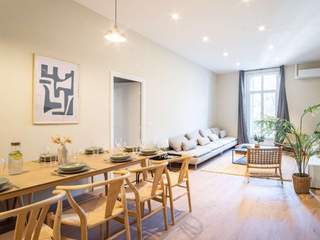 Room share / 10 rooms apartment · 205 m², Marseille, Boulevard Dugommier