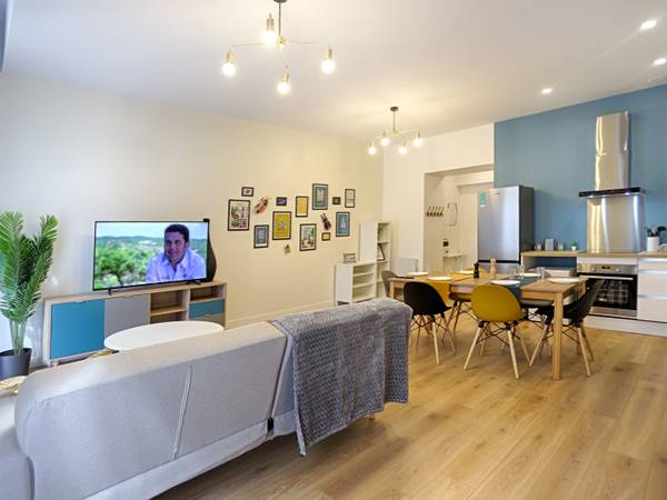 Colocation / Appartement 6 pièces de 111 m², Nantes, Rue de Kervegan / Photo 2