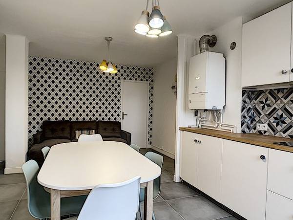 Colocation / Appartement 3 pièces de 70 m², Lyon, Boulevard Pinel / Photo 2