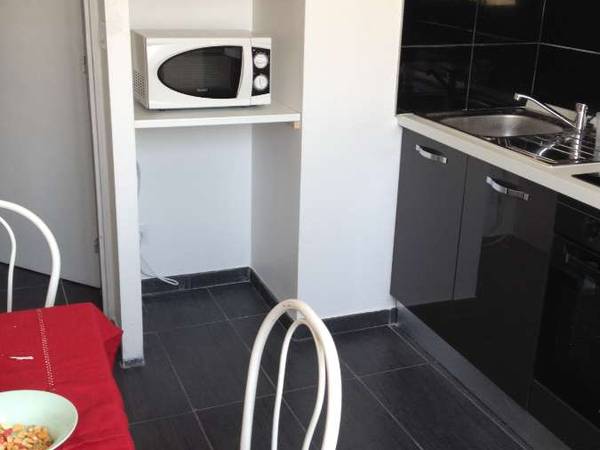Colocation / Appartement 4 pièces de 80 m², Lyon, Rue de l'Effort / Photo 2