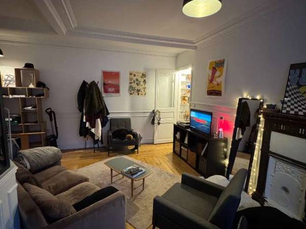 Colocation / Appartement 3 pièces de 58 m², Paris, Rue Lucien Sampaix / Photo 2