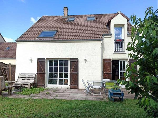 Flatsharing / 4-bedroom house · 130 m², Croissy-Beaubourg, Cour Erard de Montmorency / Photo 2