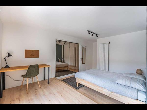 Coliving / Maison 6 pièces de 220 m², Orsay, Rue de Paris / Photo 2