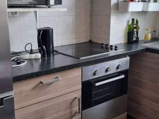 Room share, 3 rooms apartment, Cachan