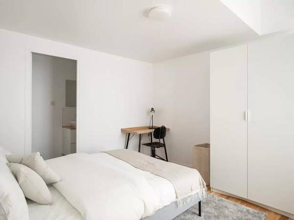 Colocation / Appartement 1 pièce de 95 m², Ivry-sur-Seine / Photo 8
