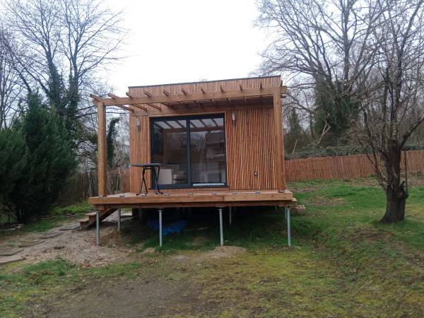 Location / Studio de 15 m², Villiers-Adam, Avenue Aristide Quillet / Photo 2