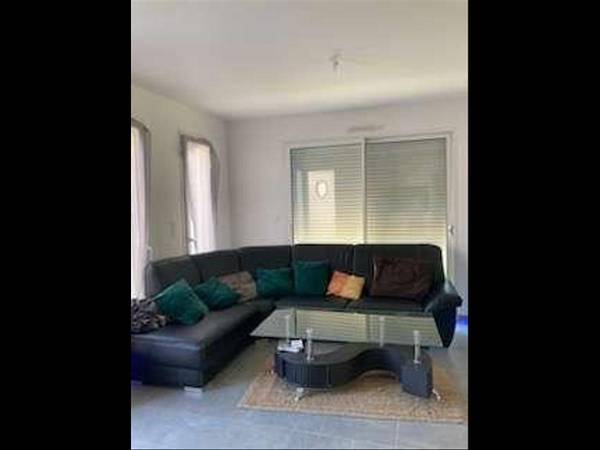 Colocation / Maison 6 pièces de 110 m², Saint-Barthélemy-d'Anjou / Photo 2