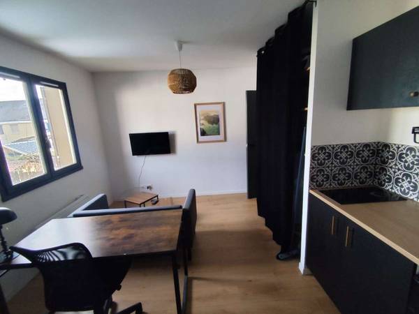 Location / Studio de 25 m², Angers, Rue Henri Chaperon / Photo 2