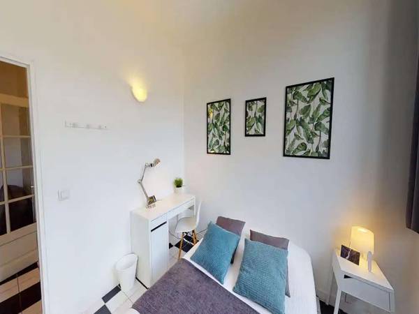 Coliving / Appartement 6 pièces de 111 m², Lyon, Quai de la Pêcherie / Photo 2