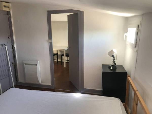 Location / Appartement 2 pièces de 25 m², Bordeaux, Cours de l'Yser / Photo 2