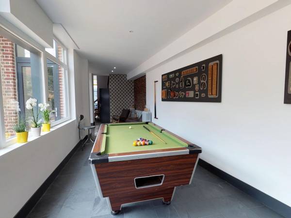 Colocation / Appartement 12 pièces de 270 m², Roubaix / Photo 2