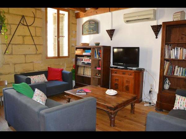 Colocation / Maison 10 pièces de 145 m², Avignon, Rue Rempart Saint-Lazare / Photo 1