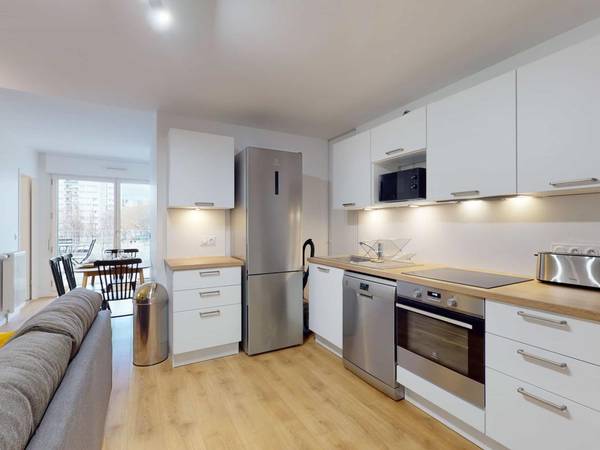 Colocation / Appartement 5 pièces de 81 m², Colombes, 8 Rue de Metz / Photo 2