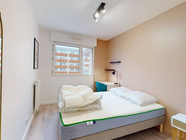 Colocation / Appartement 5 pièces de 81 m², Colombes, 8 Rue de Metz / Photo 10
