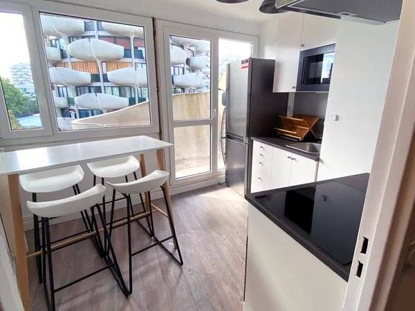 Colocation / Appartement 5 pièces de 74 m², Créteil, Allée Pierre Puget / Photo 3