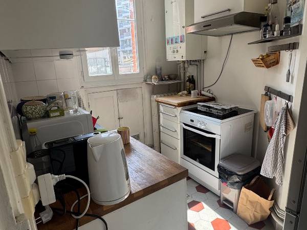 Sous-location / Résidence 3 pièces de 50 m², Paris, Rue Petit / Photo 7