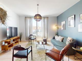 Colocation / Appartement 8 pièces de 138 m², Talence, Cours Gambetta/ 1er Étage
