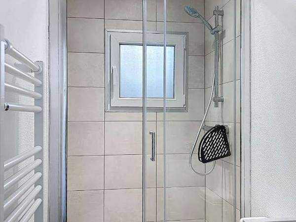 Colocation / Appartement 5 pièces de 80 m², Orléans, Allée des Roseraies / Photo 6