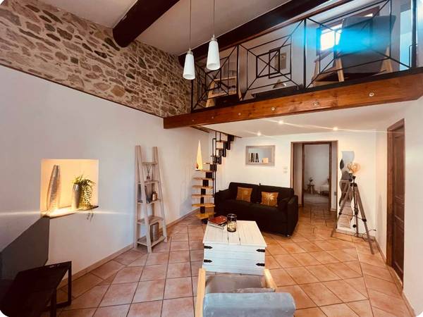 Colocation / Appartement 3 pièces de 60 m², Nîmes, Rue Tedenat / Photo 2