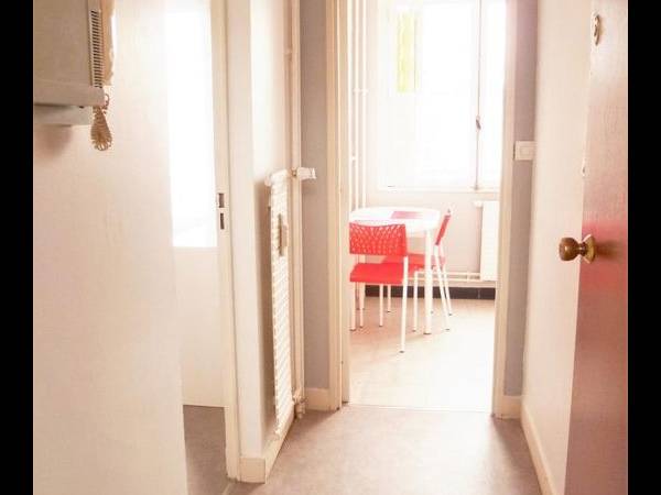 Location / Studio, Troyes / Photo 2