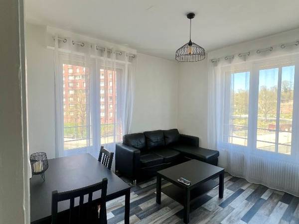 Flatsharing / 4-bedroom flat · 60 m², Amiens, Rue Saint-Leu / Photo 2