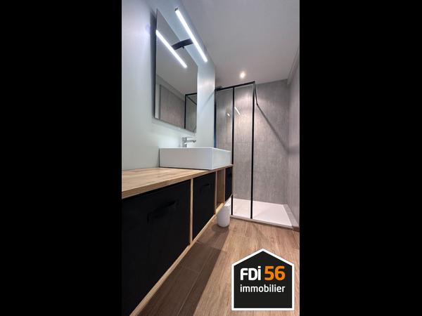 Colocation / Appartement 5 pièces de 73 m², Lorient, Rue de Luzançay / Photo 2