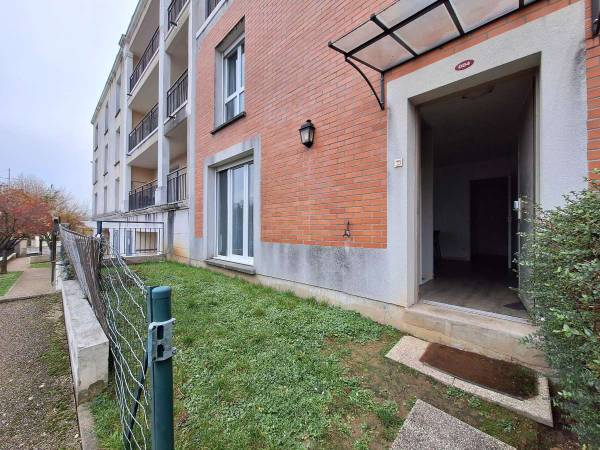 Location / Appartement 4 pièces de 92 m², Bry-sur-Marne, Avenue Georges Clemenceau / Photo 2