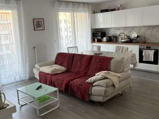 Colocation / Appartement 3 pièces de 70 m², Saint-Ouen-sur-Seine, Rue Albert Dhalenne