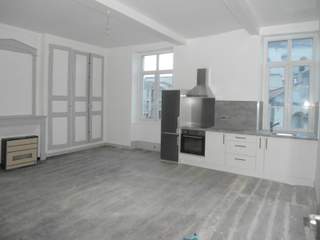 Location / Appartement 2 pièces de 62 m², Bar-sur-Aube, 28 Rue Beugnot