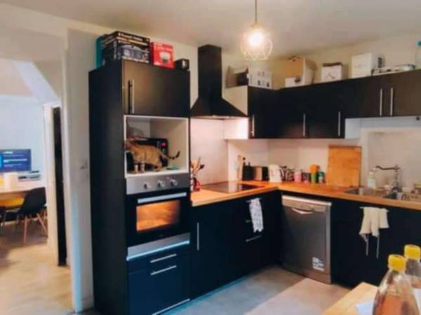 Flatsharing / 6-bedroom house · 120 m², Clermont-Ferrand, Rue d'Aline / Photo 2