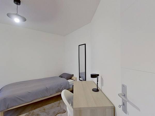 Colocation / Appartement 4 pièces de 70 m², Rouen, Avenue de Caen / Photo 2