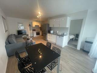 Colocation / Appartement 6 pièces de 105 m², Créteil, Avenue des Petites Haies