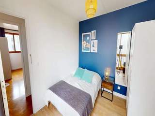 Flatsharing / 6-bedroom flat · 98 m², Paris, Rue Riquet