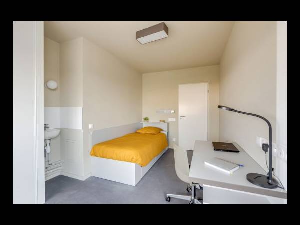 Location / Résidence 3 pièces de 46 m², Palaiseau, 27 Boulevard Thomas Gobert / Photo 2