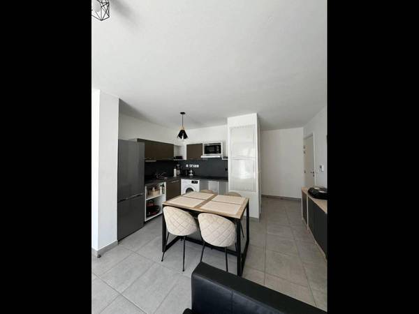 Sous-location / Appartement 3 pièces de 60 m², Montpellier, Allée Léonie Bras / Photo 2