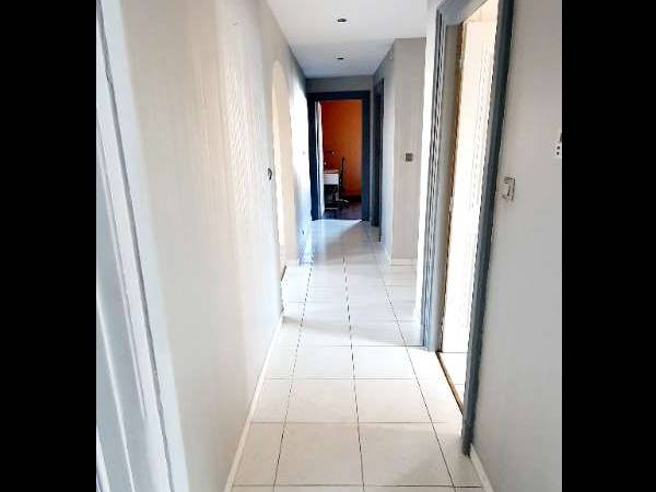 Colocation / Appartement 5 pièces de 106 m², Mulhouse, Rue de l'Arc / Photo 9