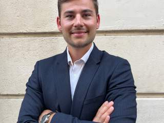 Victor