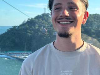 Thomas