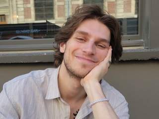 Thomas