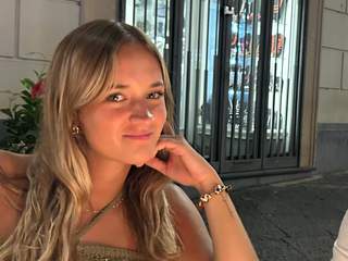 Inès