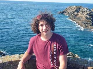 Théo